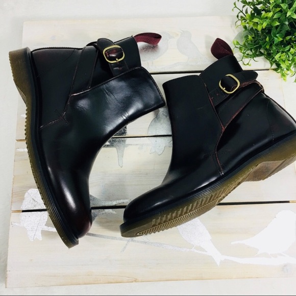dr martens teresa boots